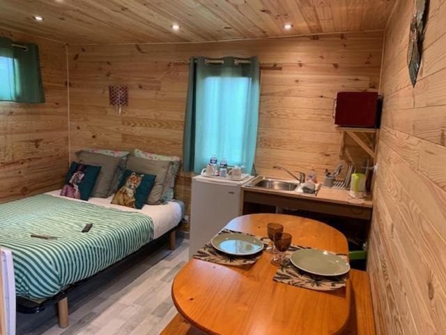 Cabane Bambou Huriel Екстериор снимка